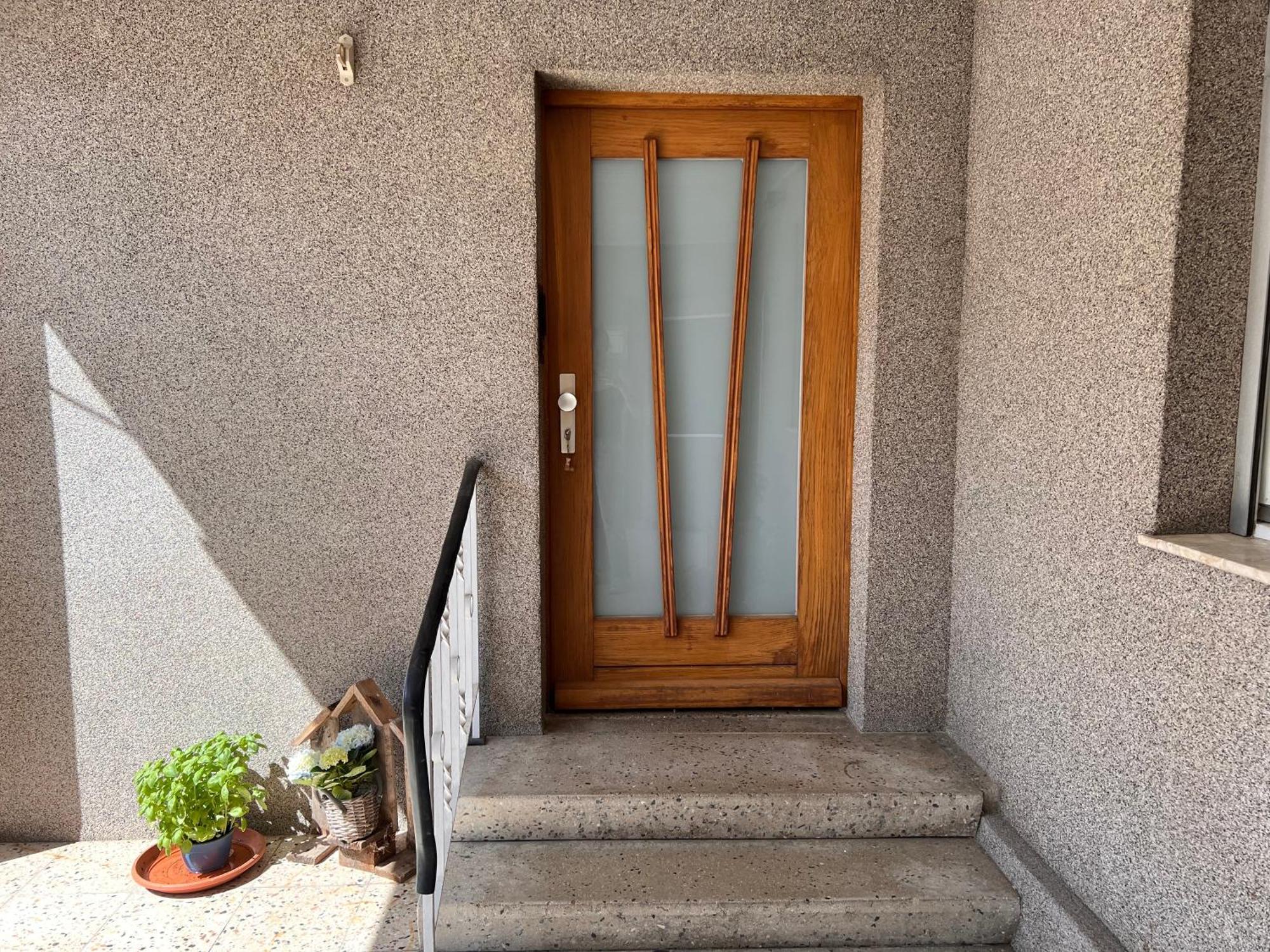 Apartment Wunderschoene In Perfekter Lage *